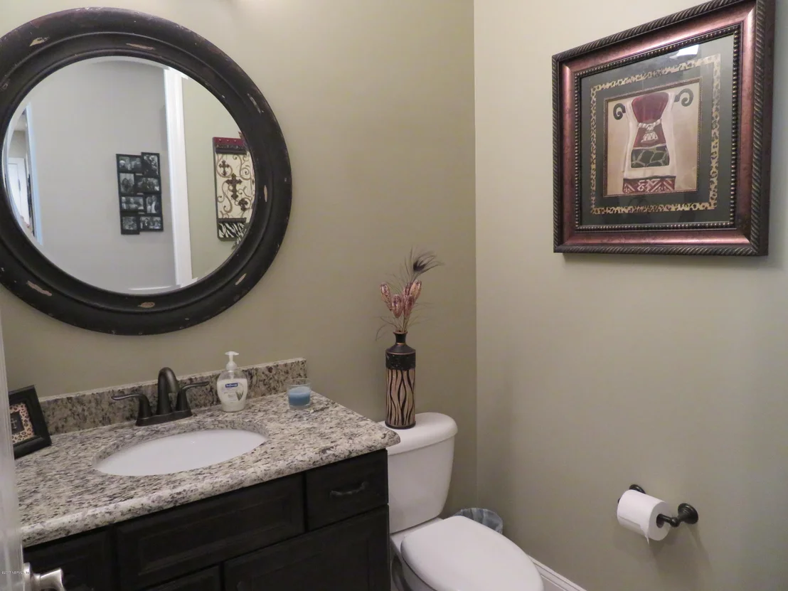 Photo of 106 AVERLEY Way