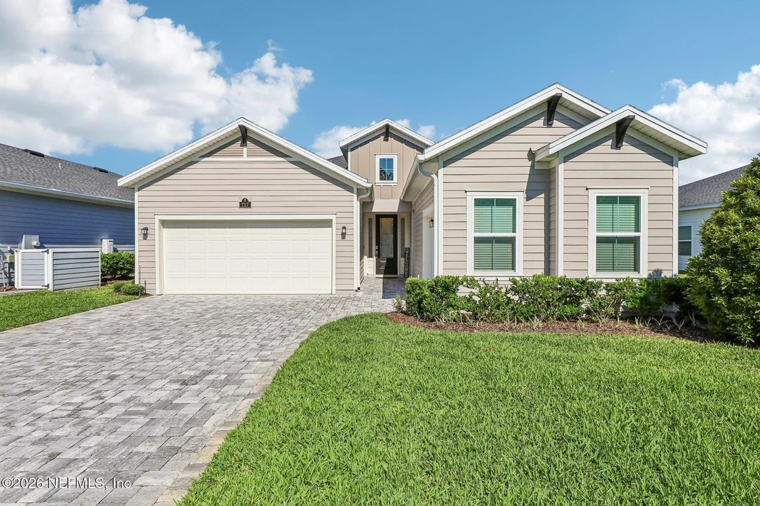 Photo of 717 STILLWATER Boulevard