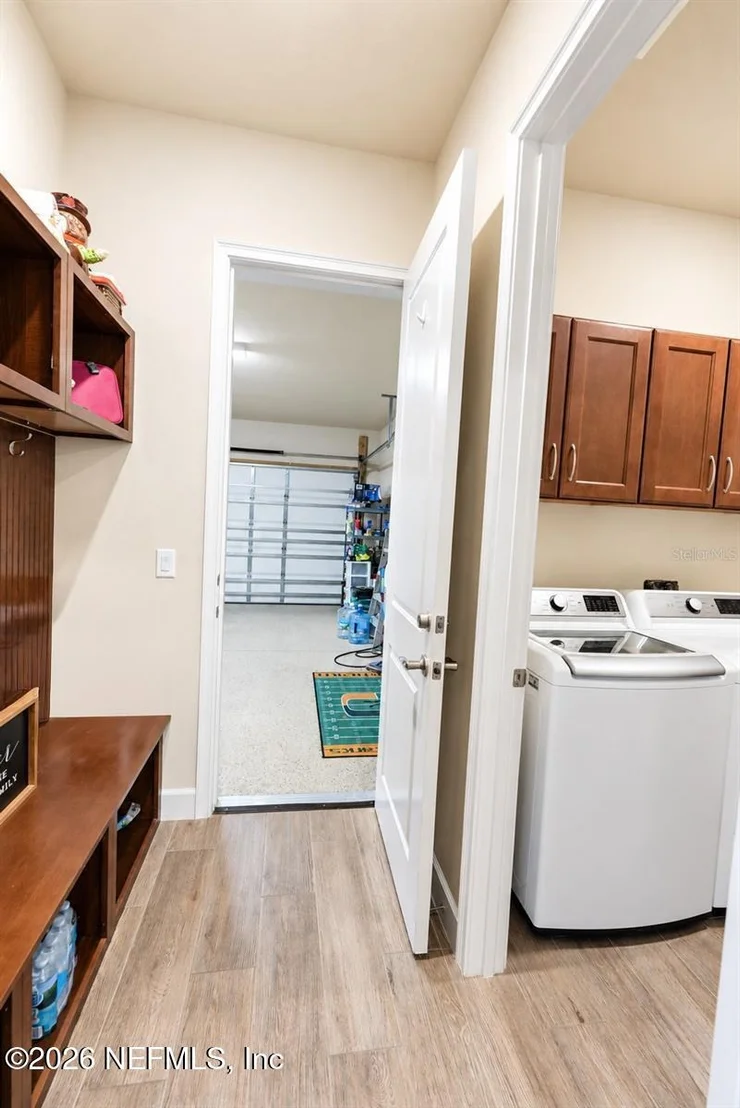 Photo of 21 EDISON Lane