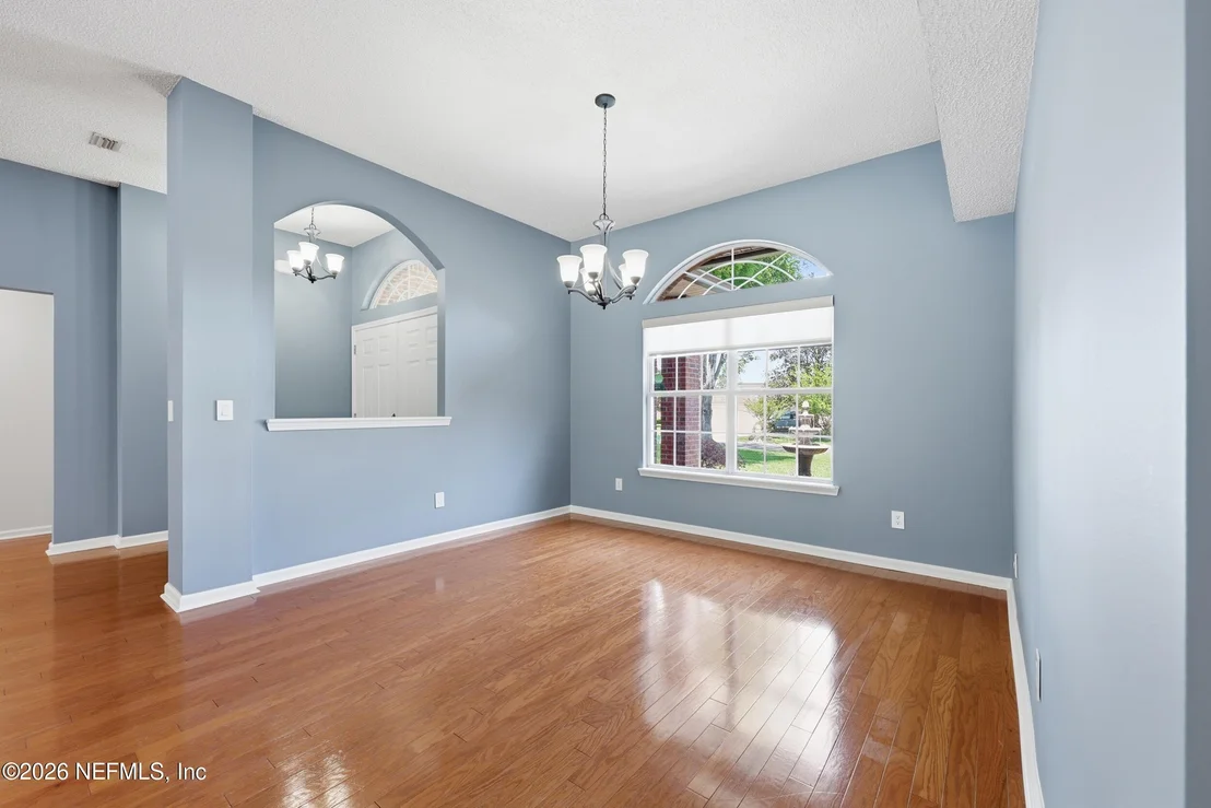 Photo of 3115 FIELDCREST Drive
