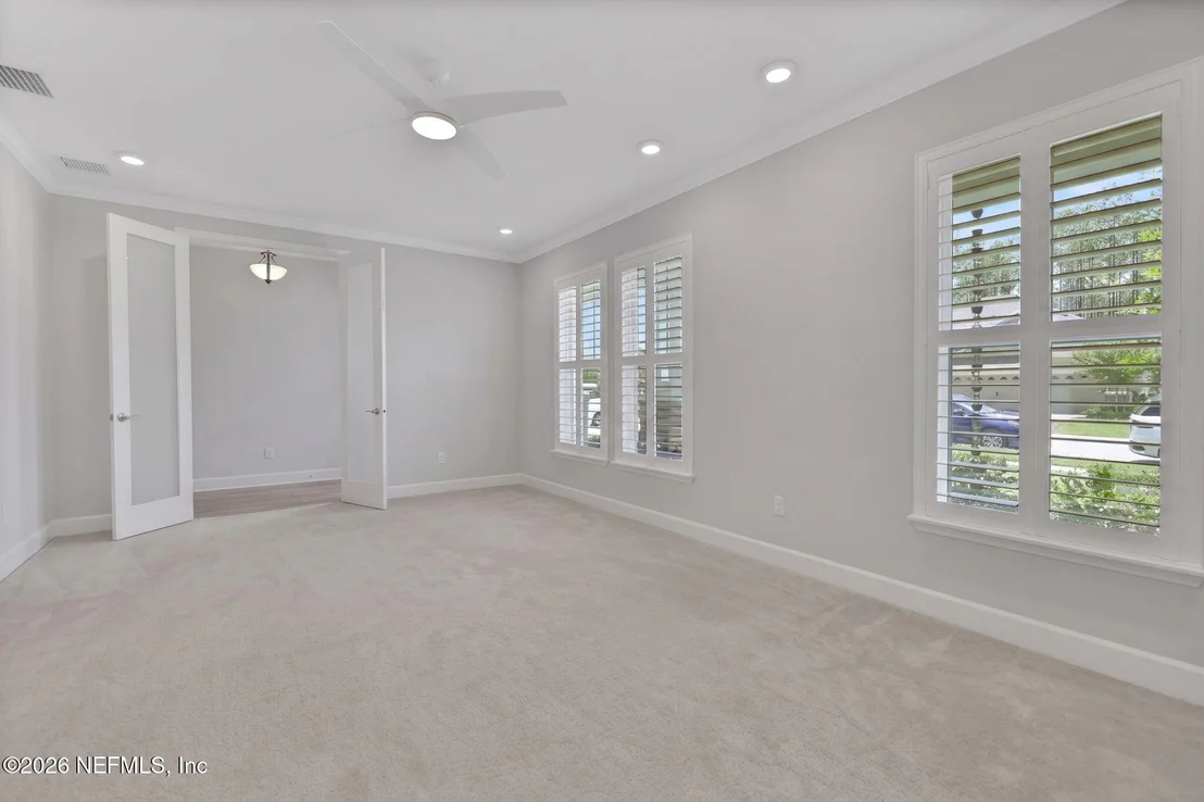 Photo of 146 CLARENDON Road