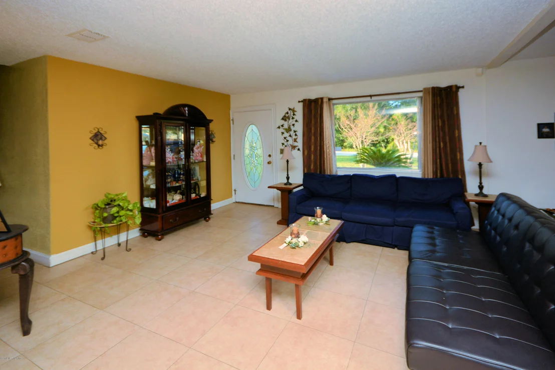 Photo of 10316 JOLYNN Road