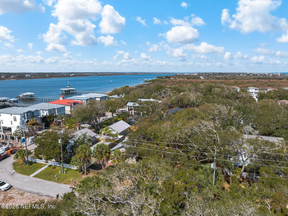 Photo of 184 SURFSIDE Avenue