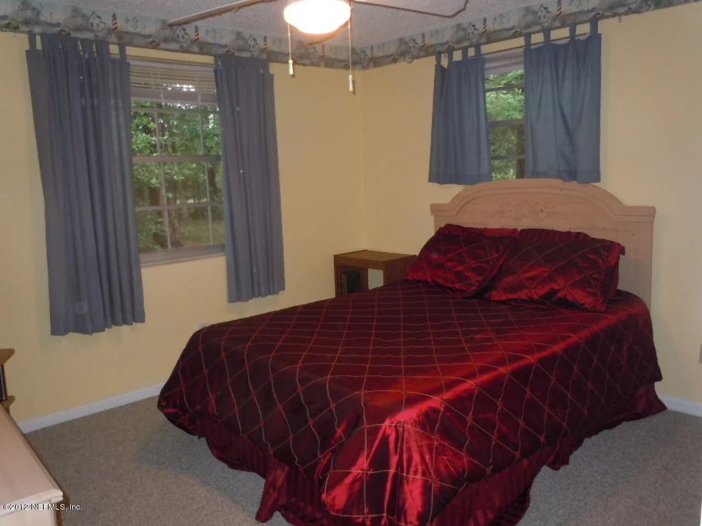Photo of 10911 PINE ESTATES Road W