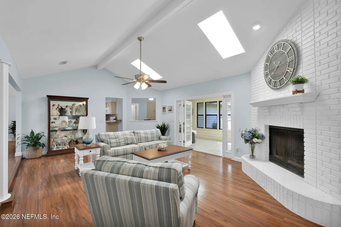 Photo of 1076 MAINSAIL Lane