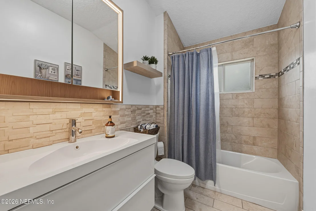 Photo of 2616 S WATERLEAF Drive