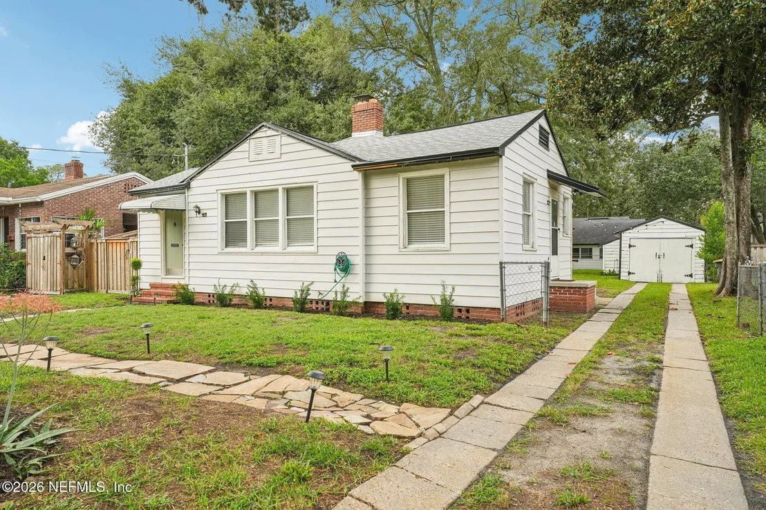 Photo of 1632 CHARON Road