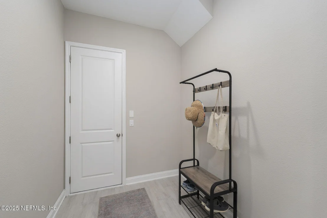 Photo of 264 HOLLY LANDING Way
