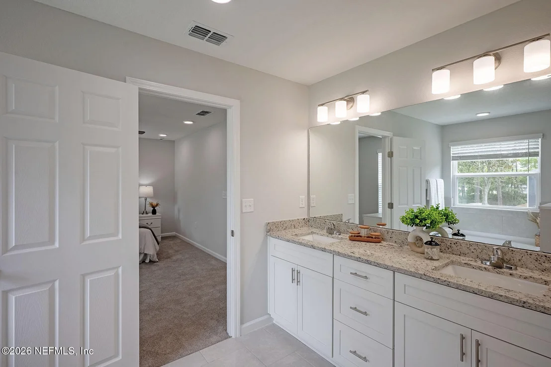 Photo of 3372 TIGER HOLE Road