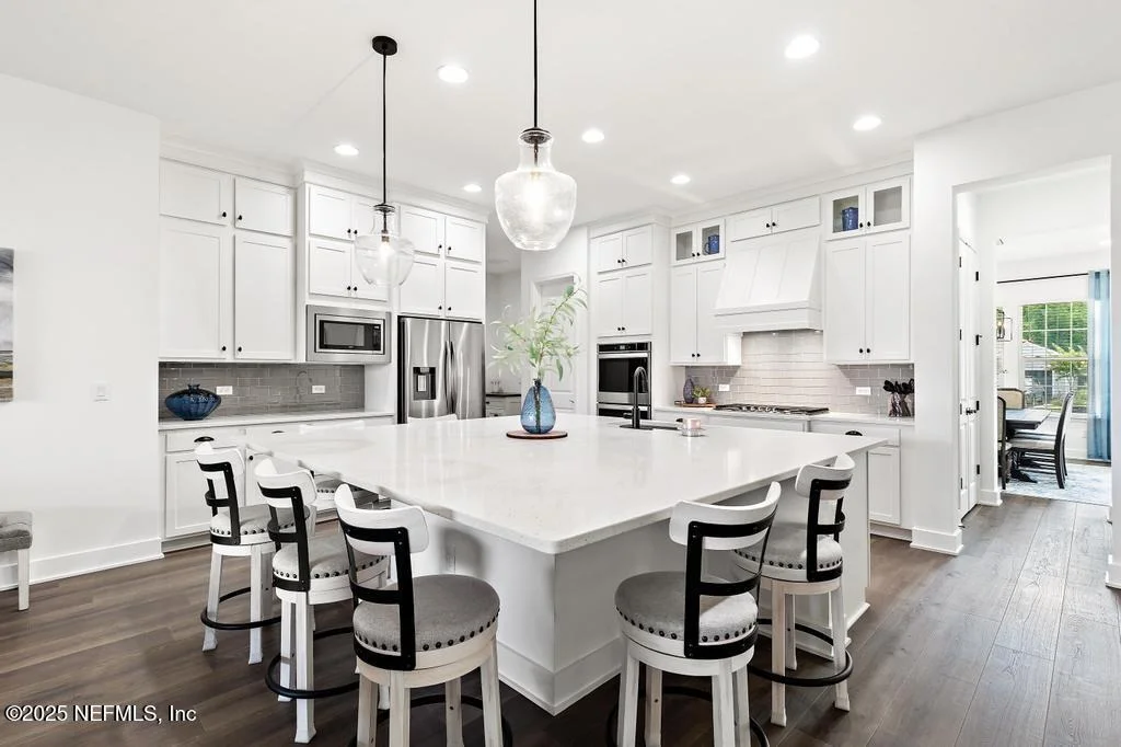 Photo of 638 WINDLEY Drive