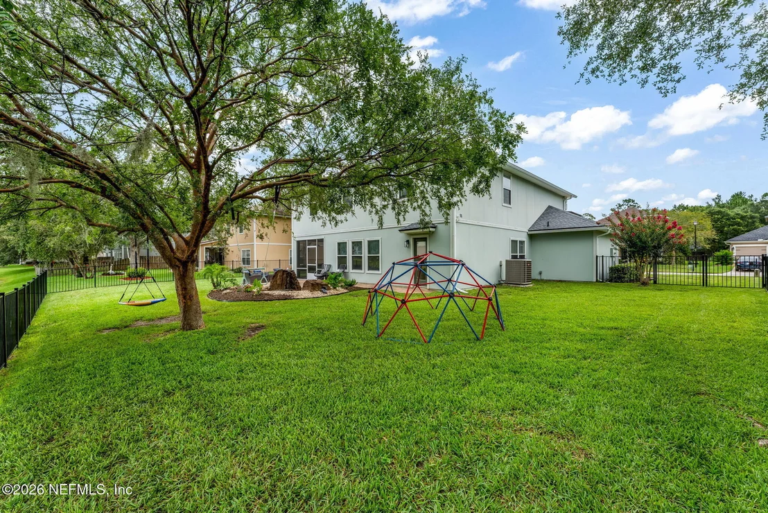 Photo of 1476 GREYFIELD Drive