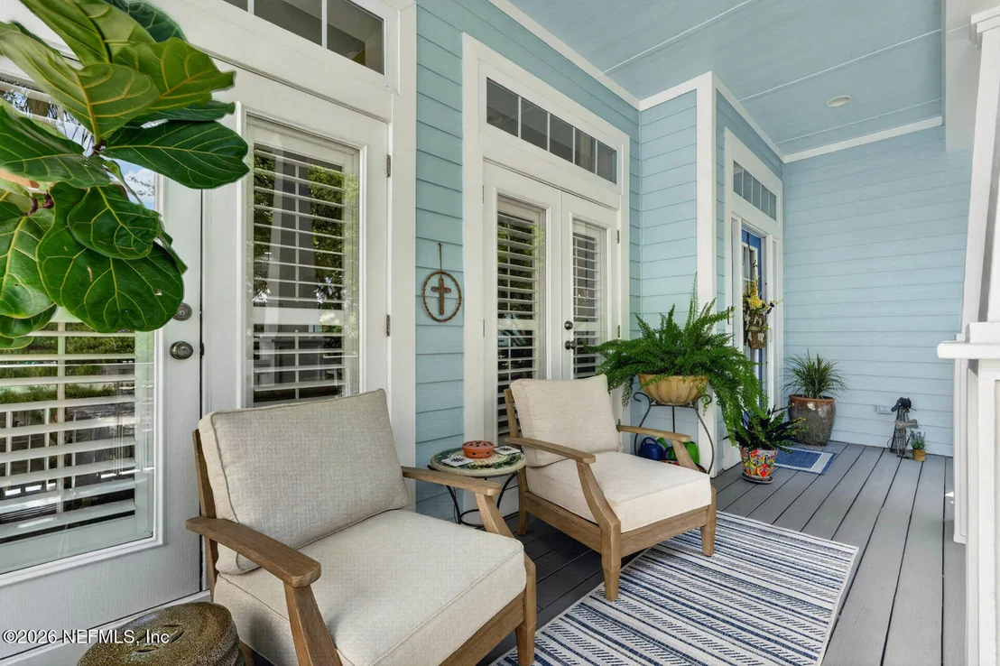 Photo of 136 ISLAND COTTAGE Way