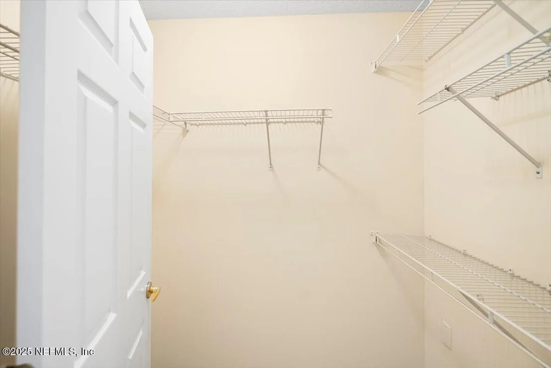 Photo of 10644 GRAYSON Street