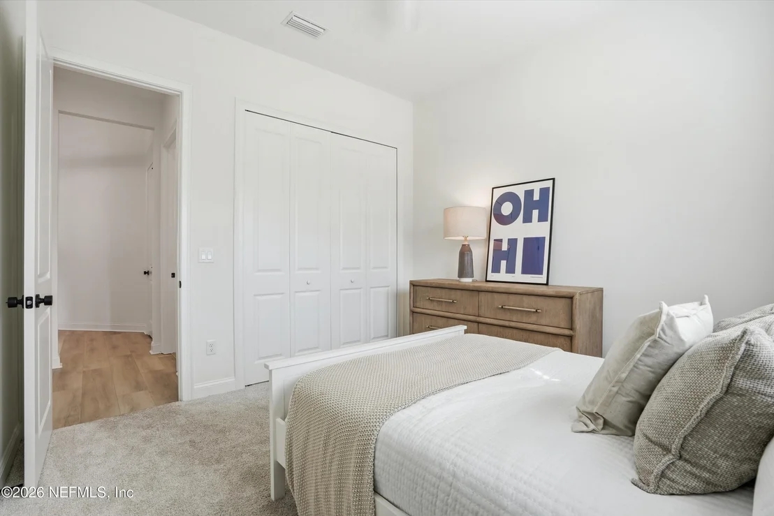 Photo of 658 PALM CREST Drive