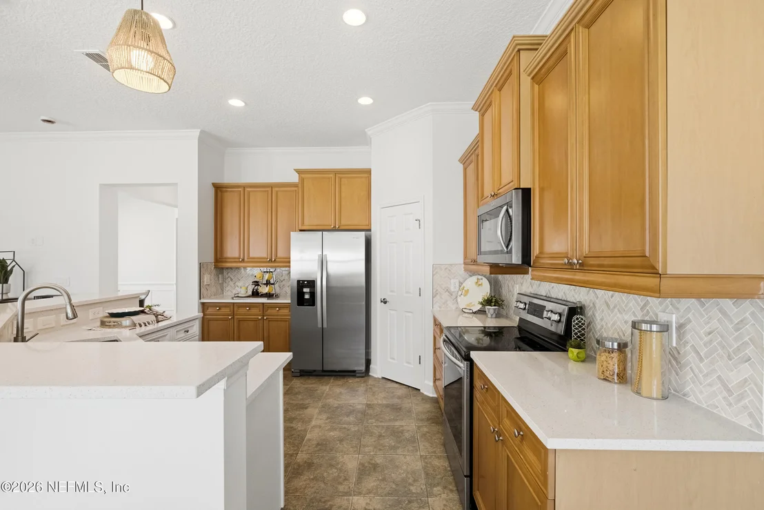 Photo of 6325 ENDELSTOW Lane