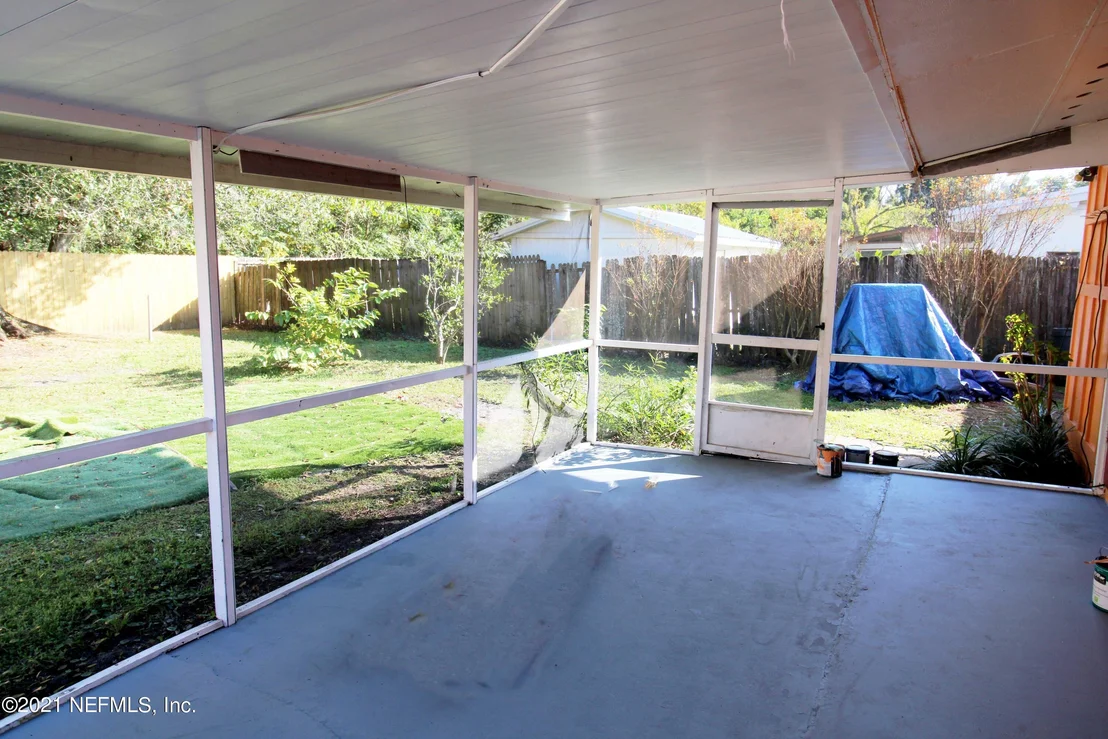 Photo of 915 WESTGATE Drive