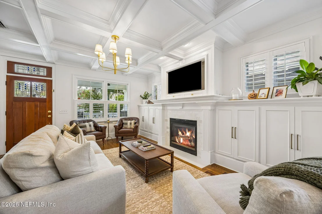 Photo of 3633 PINE Street