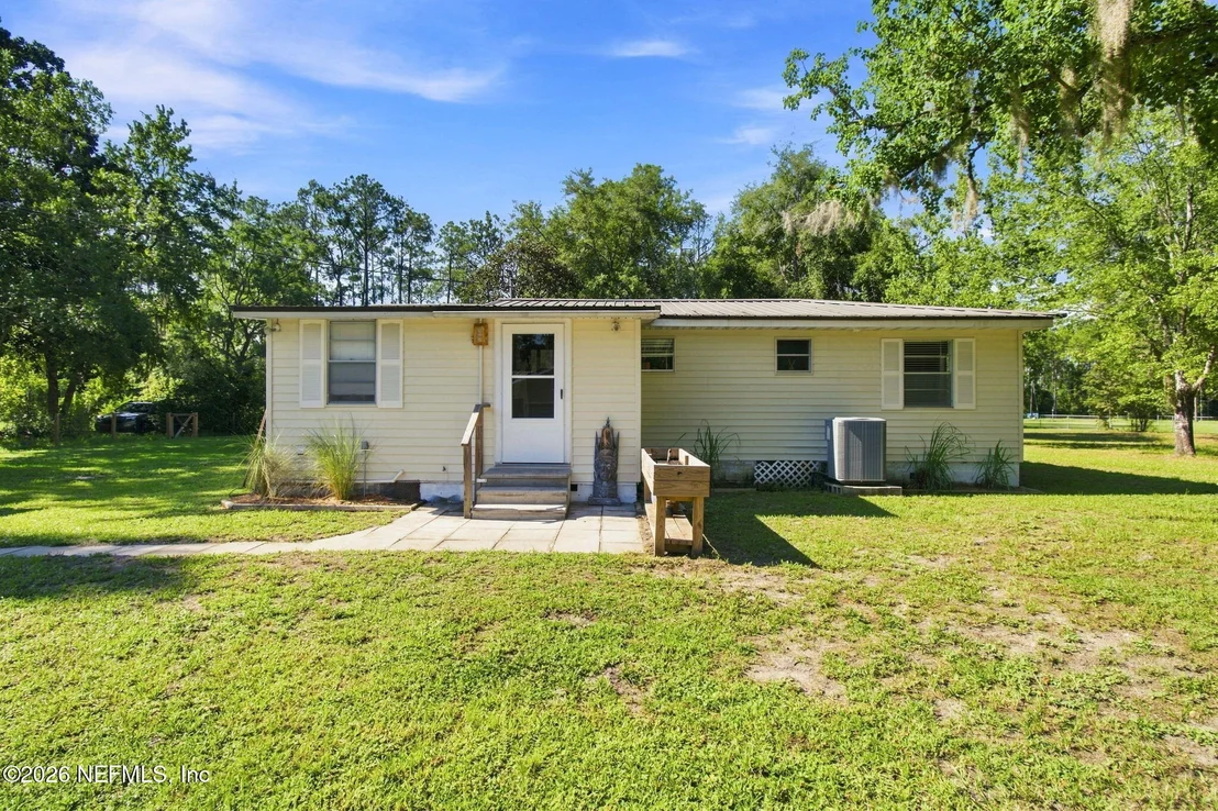 Photo of 33485 MEADOWS Lane