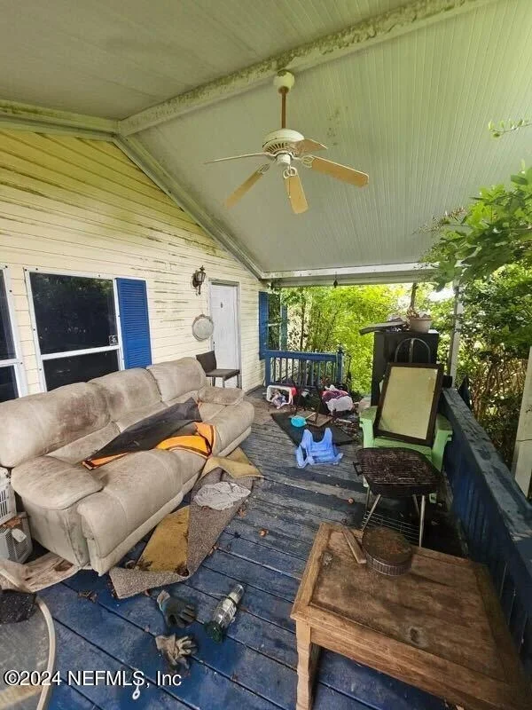 Photo of 44192 PINEBREEZE Circle