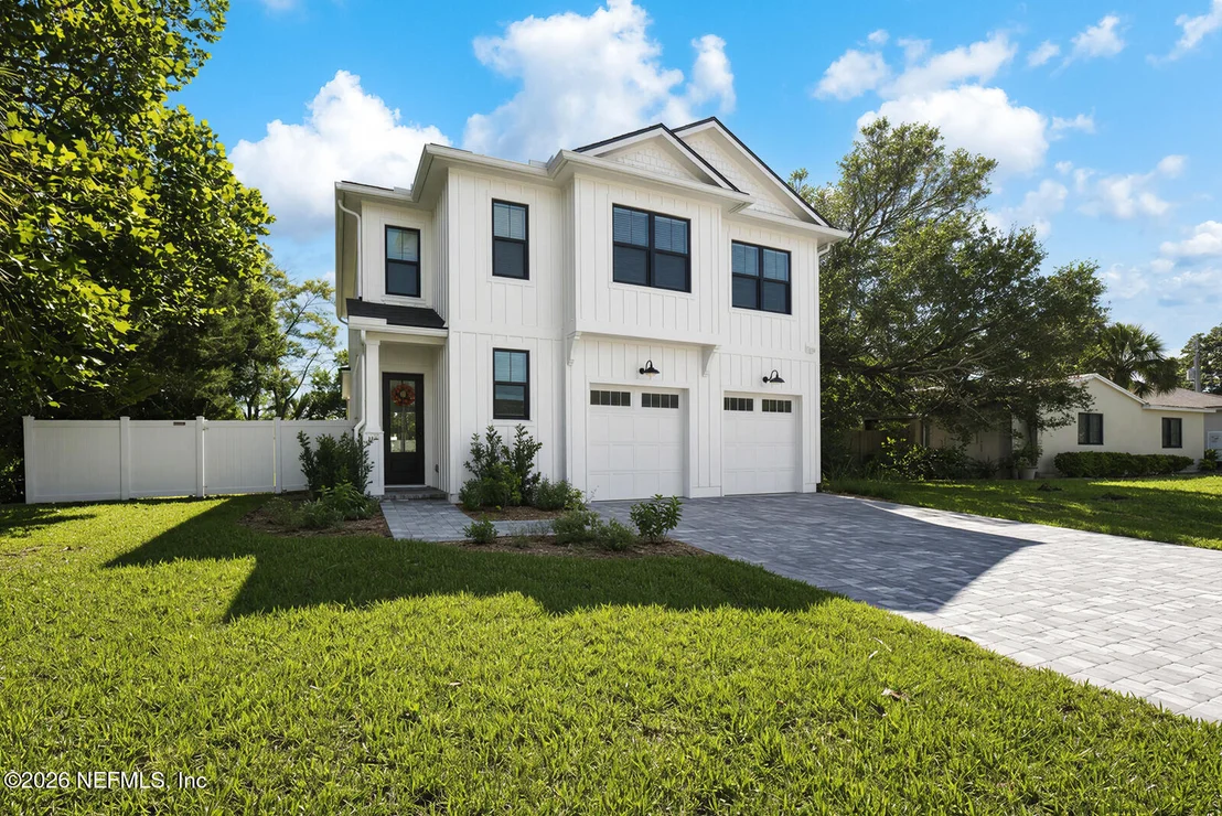 Photo of 904 BARBARA Lane