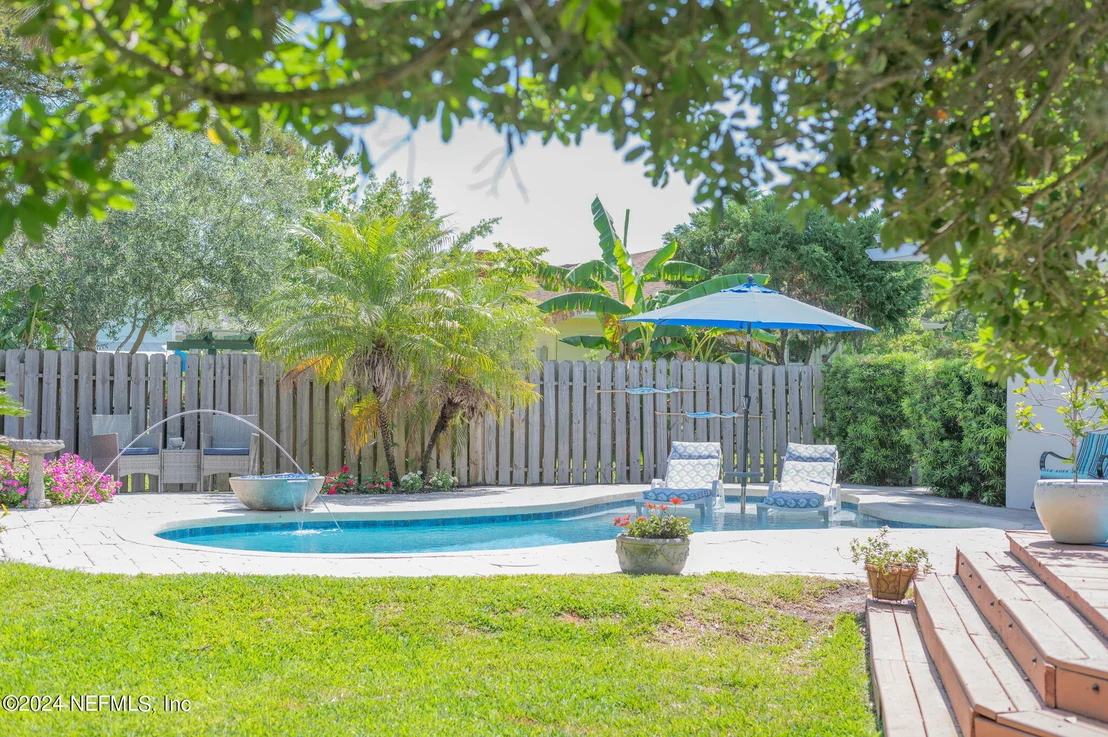 Photo of 6 OGLETHORPE Boulevard