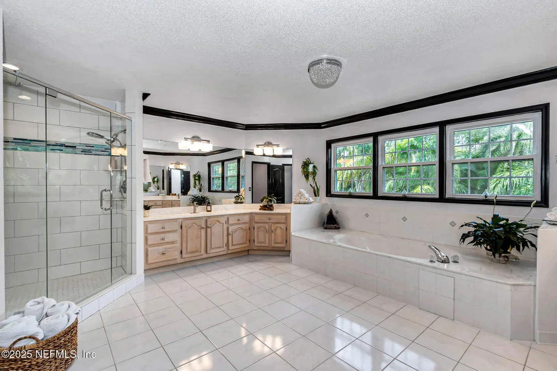Photo of 9 FOREST VIEW Way