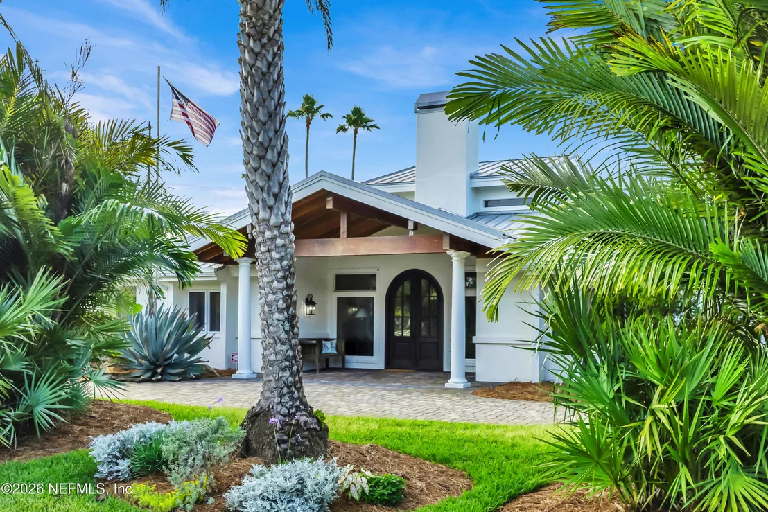 Photo of 33 CORONA Road
