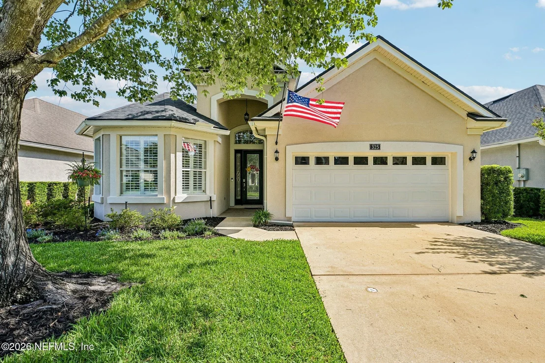 Photo of 325 ISLAND GREEN Drive