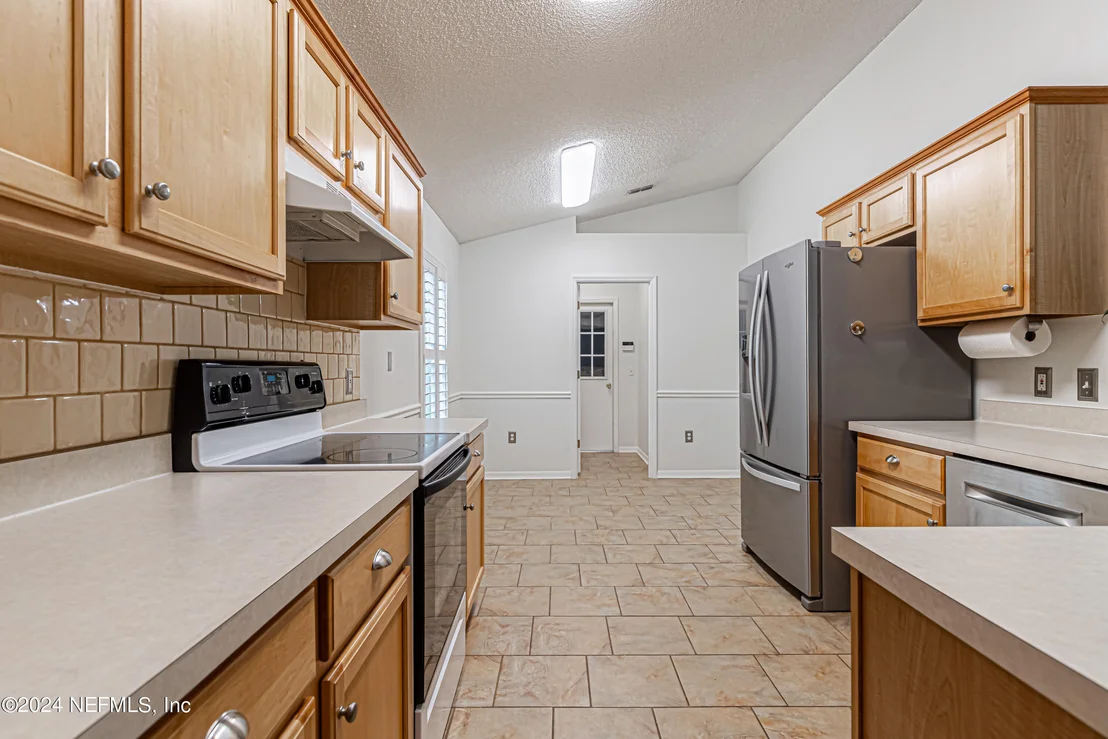 Photo of 3204 CARLOTTA Road