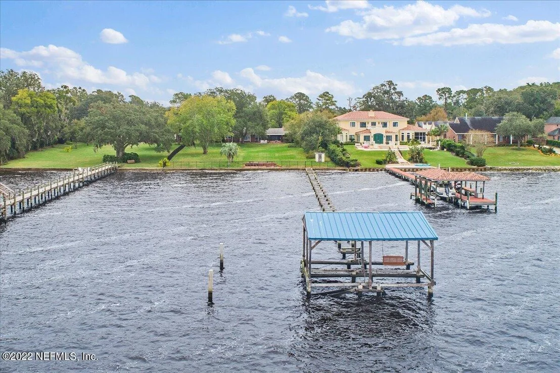Photo of 1348 BAYLOR Lane