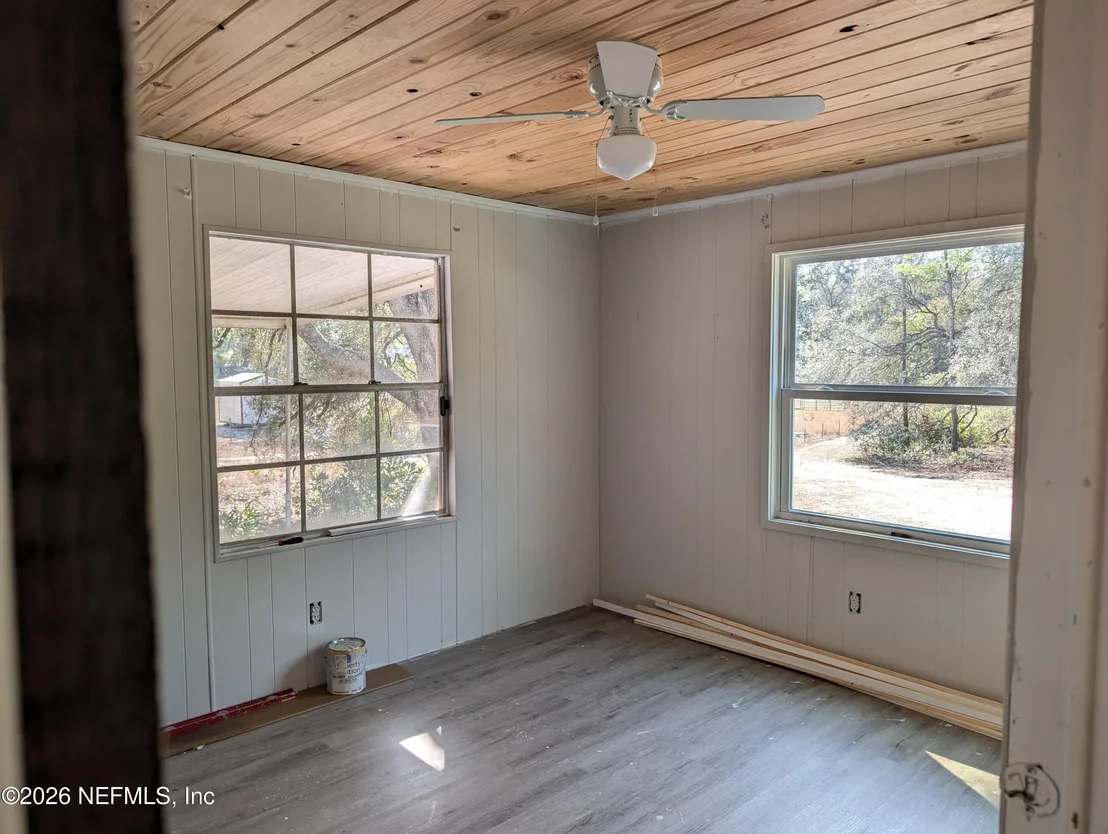 Photo of 110 SILVER LAKE Drive