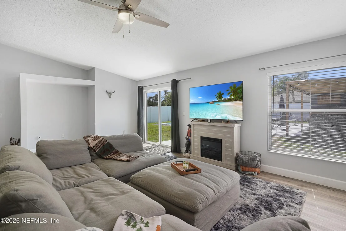 Photo of 43 LANGDON Drive
