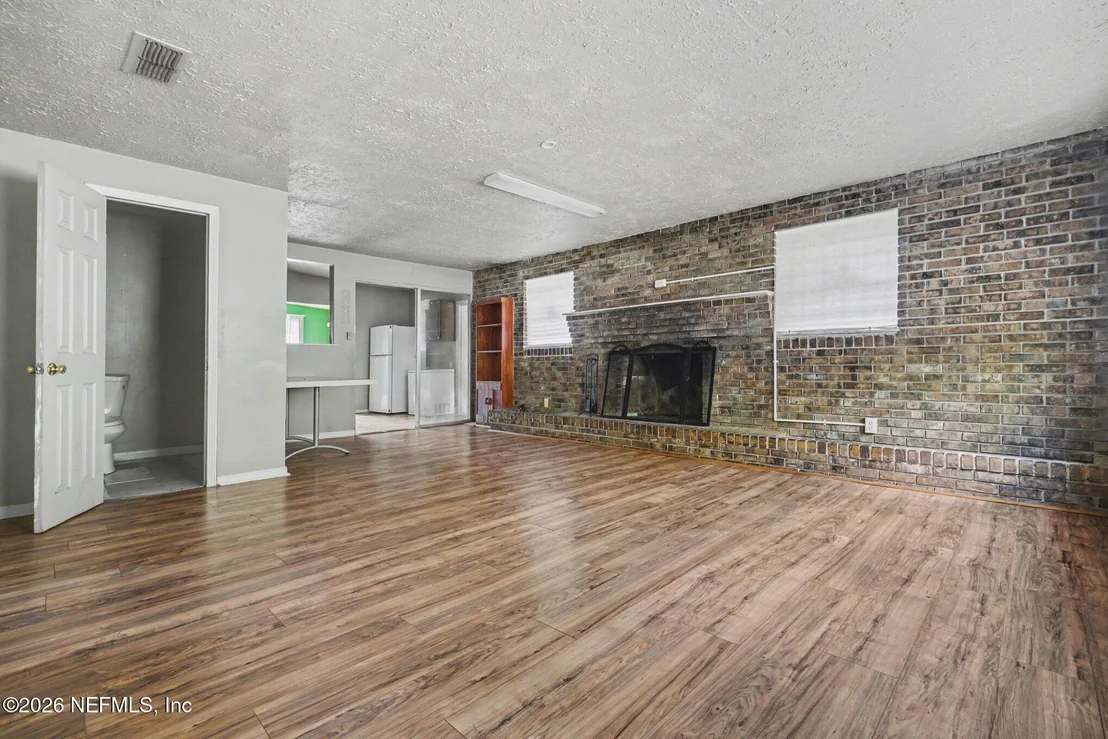 Photo of 5409 BUNCHE Drive