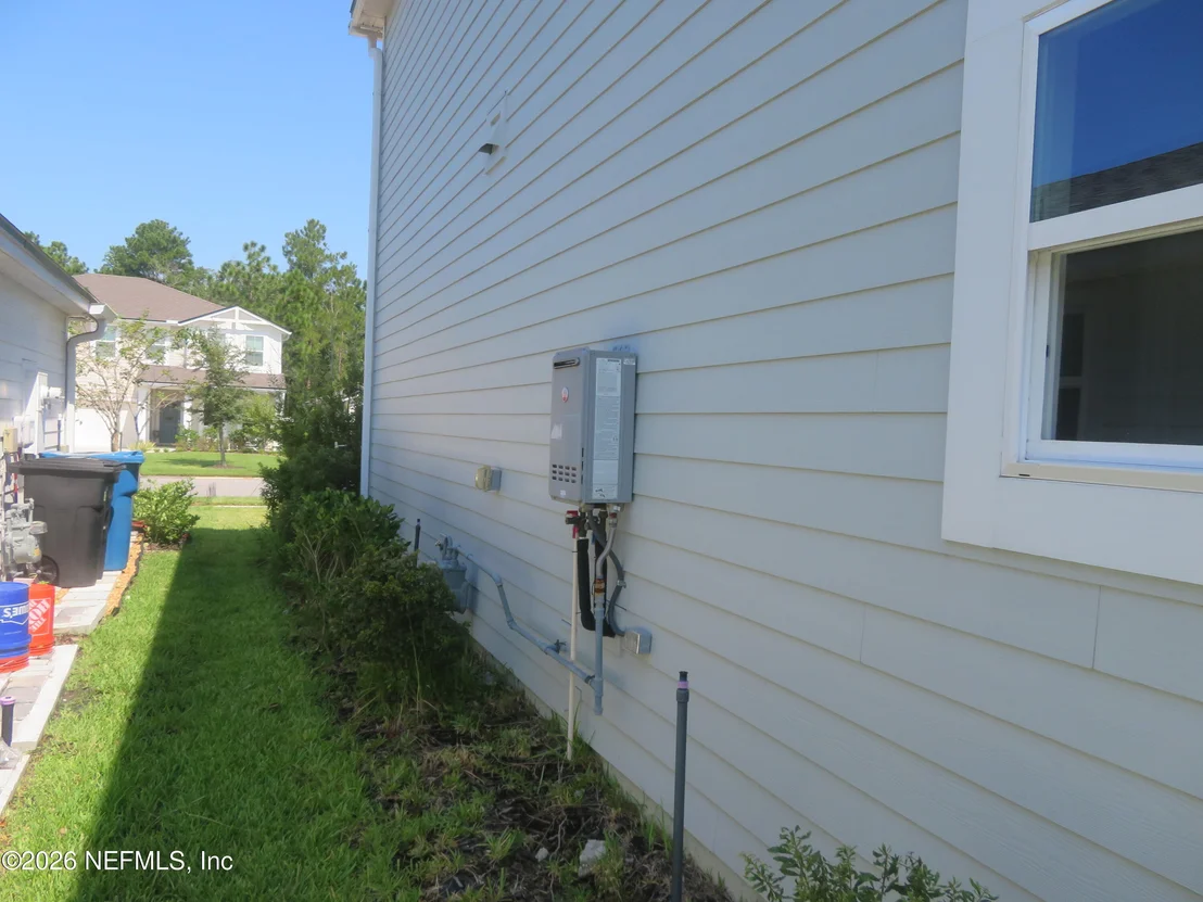 Photo of 313 MEADOW CREEK Drive