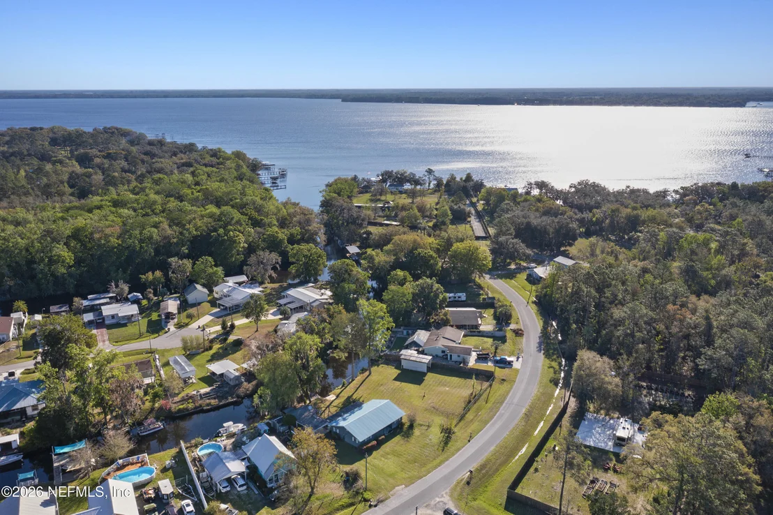 Photo of 272 HARBOR Drive