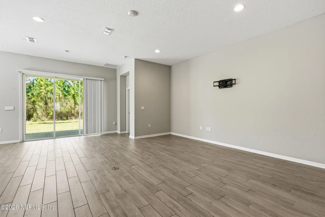 Photo of 65784 EDGEWATER Drive