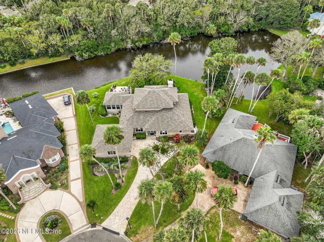 Photo of 2206 LAUGHING GULL Circle