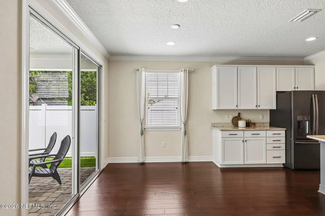 Photo of 179 FRONT DOOR Lane