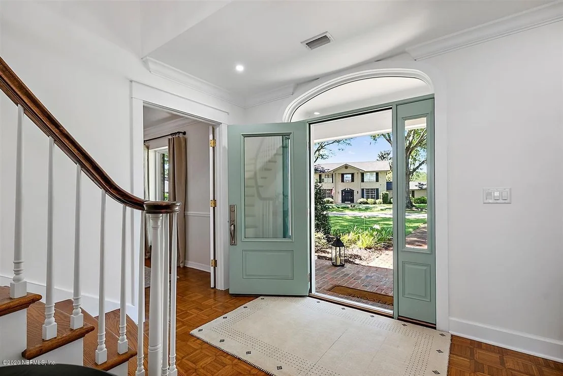 Photo of 8162 PINE LAKE Road