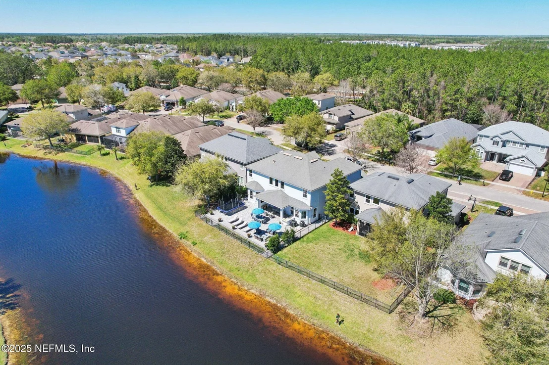Photo of 212 CORNWALL Drive