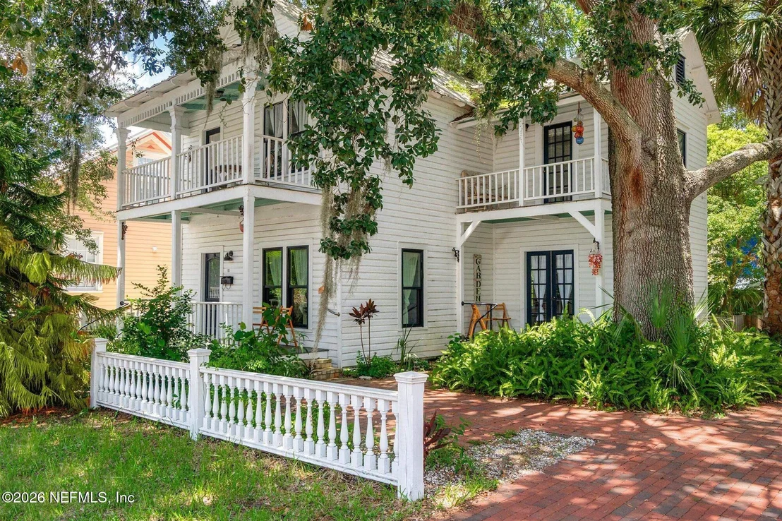 Photo of 18 LOCUST Street