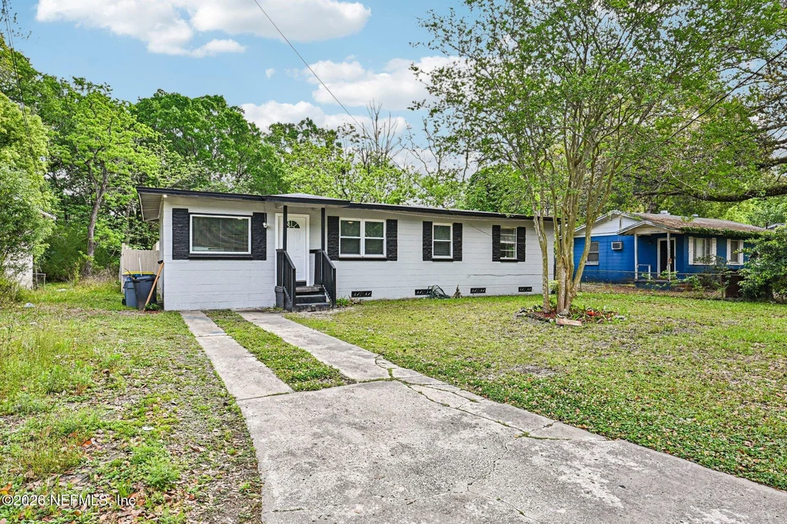 Photo of 5609 EARTHA Drive