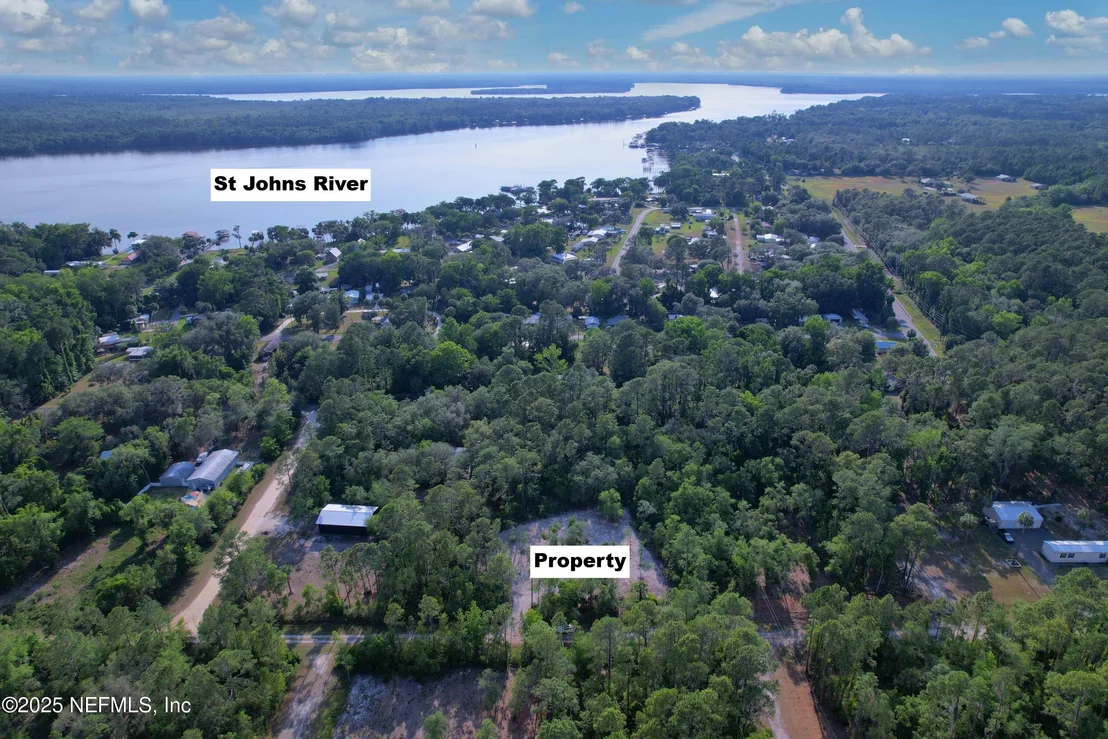 Photo of 121 STELLA Road