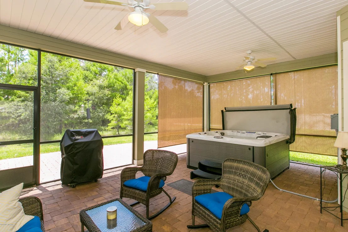 Photo of 228 RINCON Drive