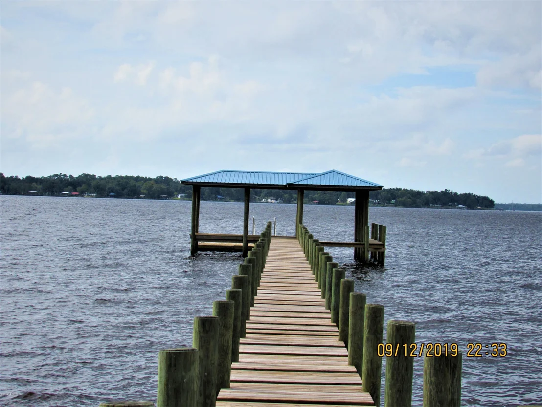 Photo of 263 W RIVER Road