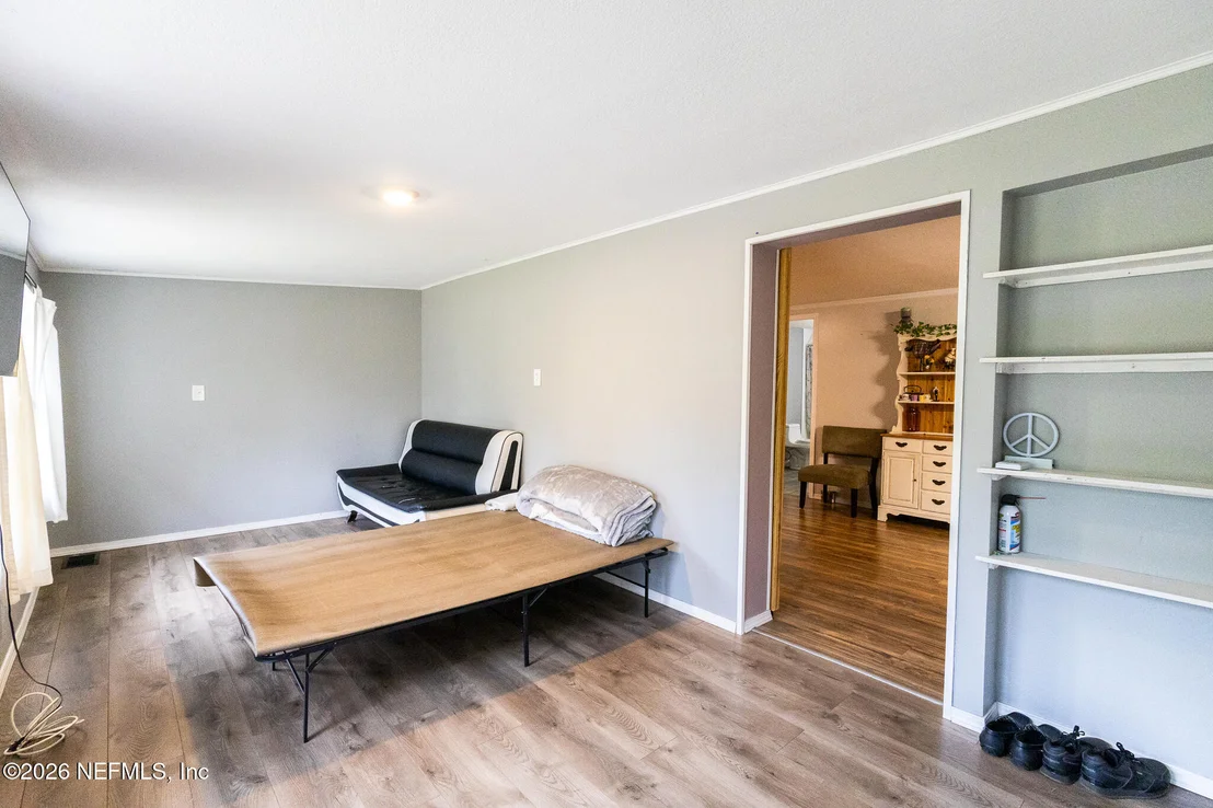 Photo of 239 LYNNE Drive