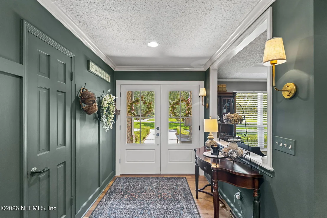 Photo of 8148 BLUE JAY Lane