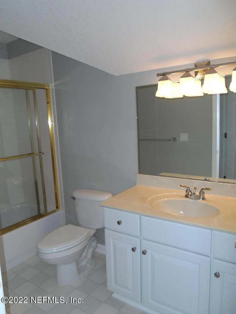 Photo of 500 WETHERBY Lane