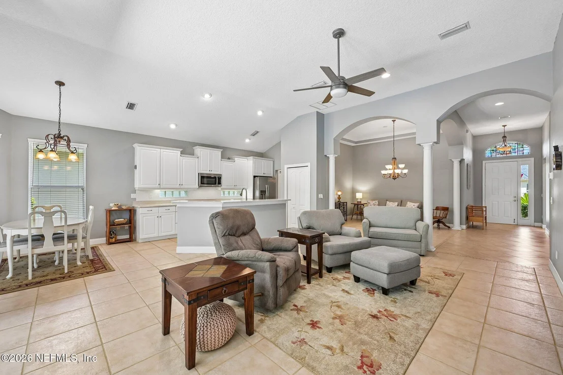 Photo of 208 ISLAND GREEN Drive