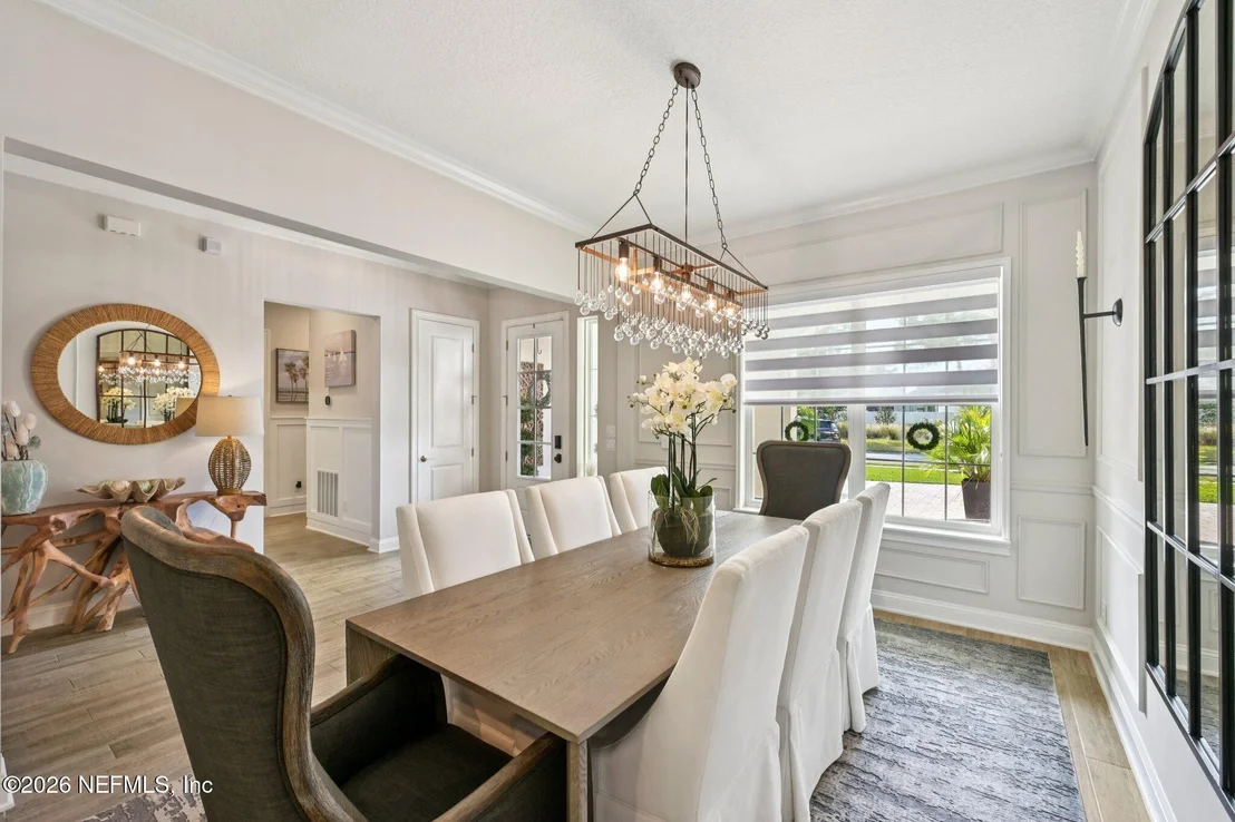 Photo of 32 HIGH OAKS Place